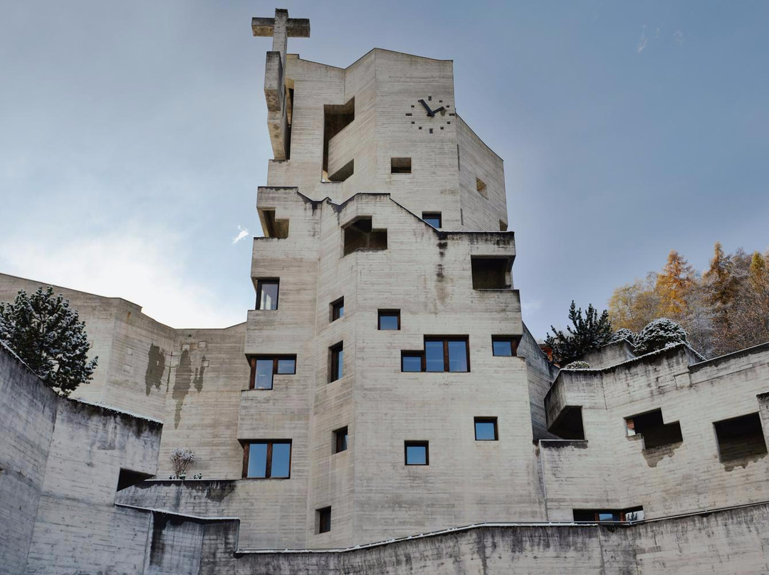 Eglise Saint Nicolas景点图片