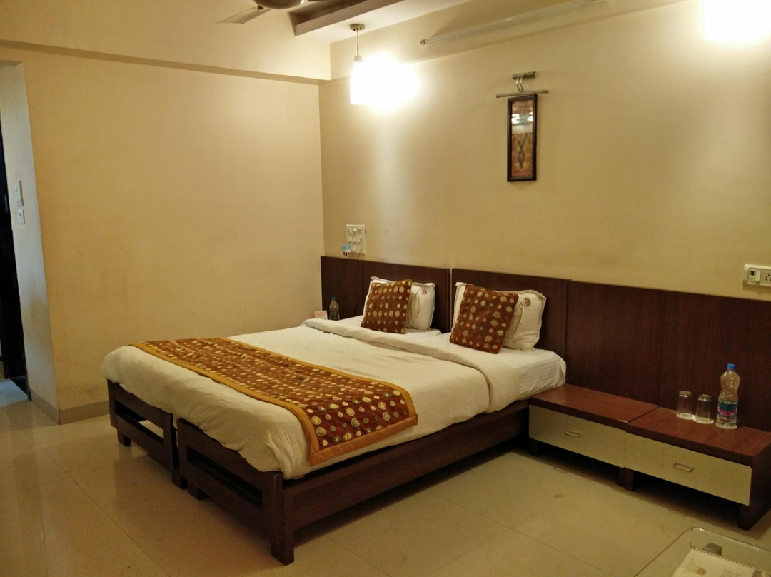 Hotel City Symphony Nanded主图