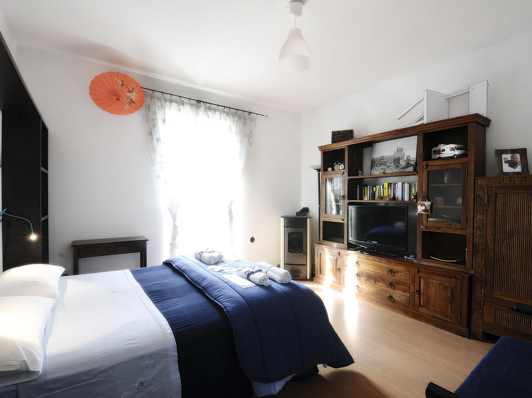 Rocca Ripesena酒店住宿-La Casa del Frenz