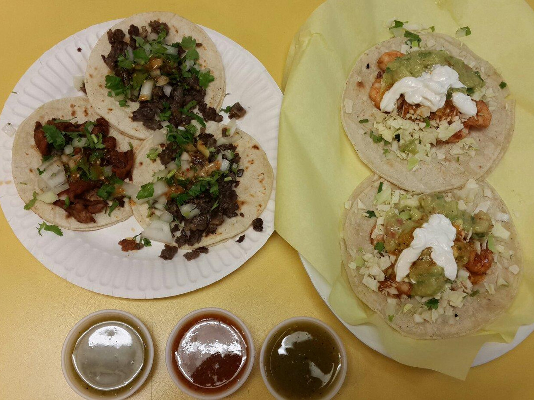 Victoria's Tacos & Grill