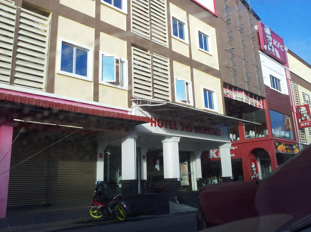 Sri Bernam Hotel主图