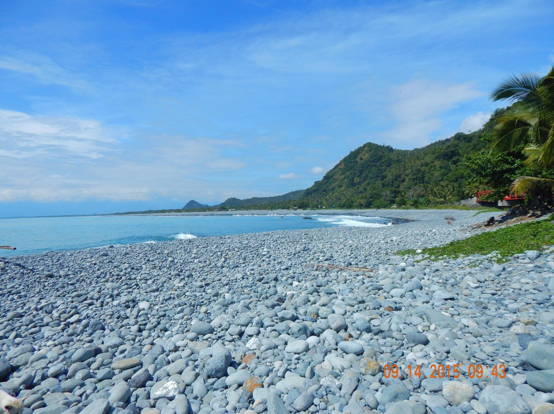 Ampere Beach-Dipaculao必去景点