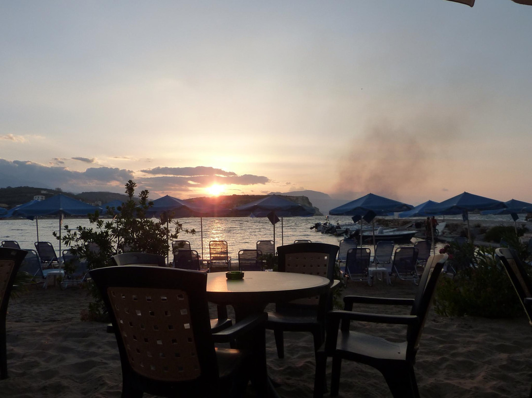Cantina Beach Bar-Almyrida必去景点