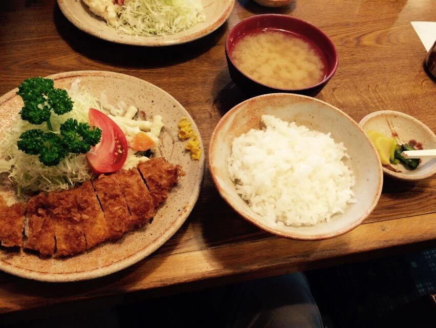 とんかついちかわ