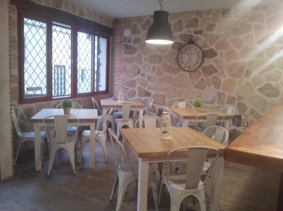 Bustarviejo餐馆和美食-La Casona