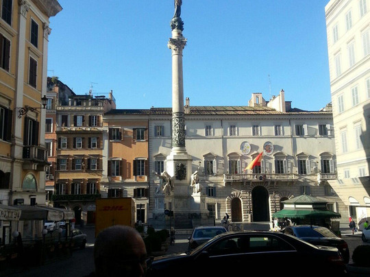 圣母纯洁之柱-罗马必去景点