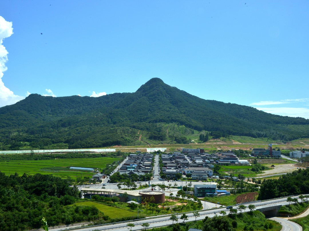Sunchang Jeontong Gochujang Minsok Maeul-淳昌郡必去景点