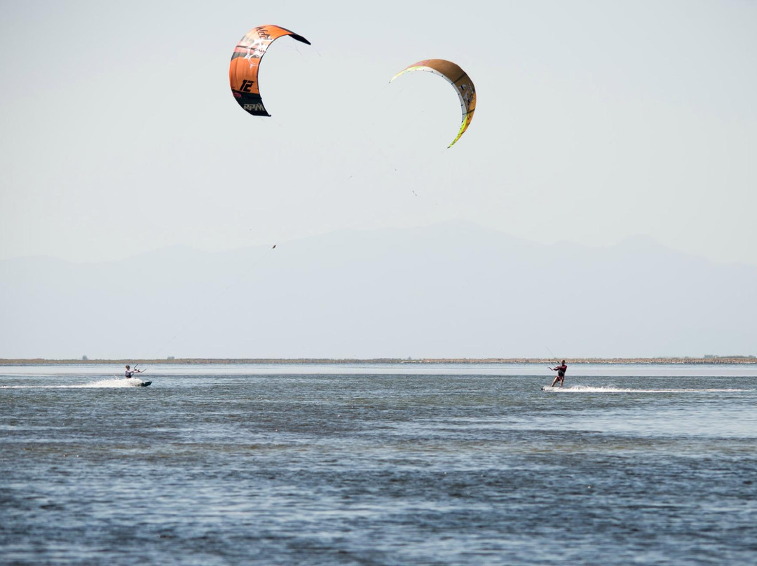 Radical Kitesurf-迪迪姆必去景点