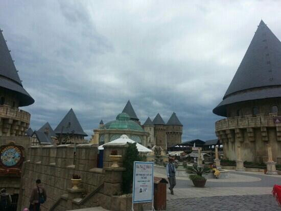 巴拿山-岘港必去景点