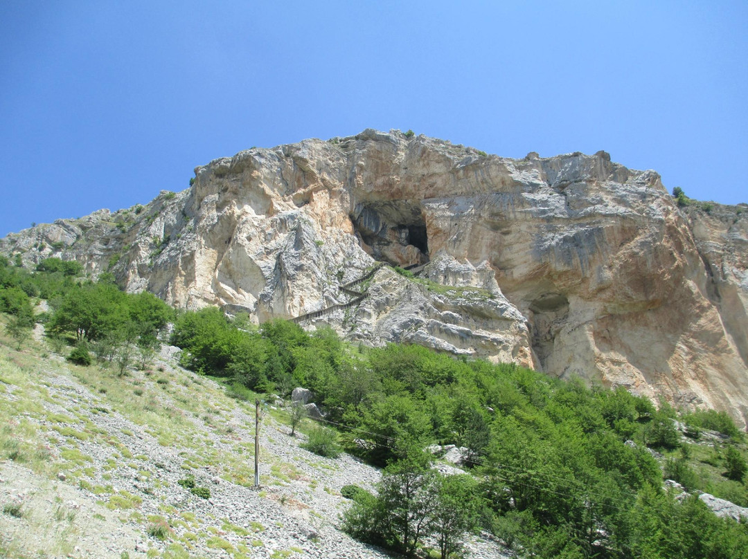 Grotta del Cavallone景点图片