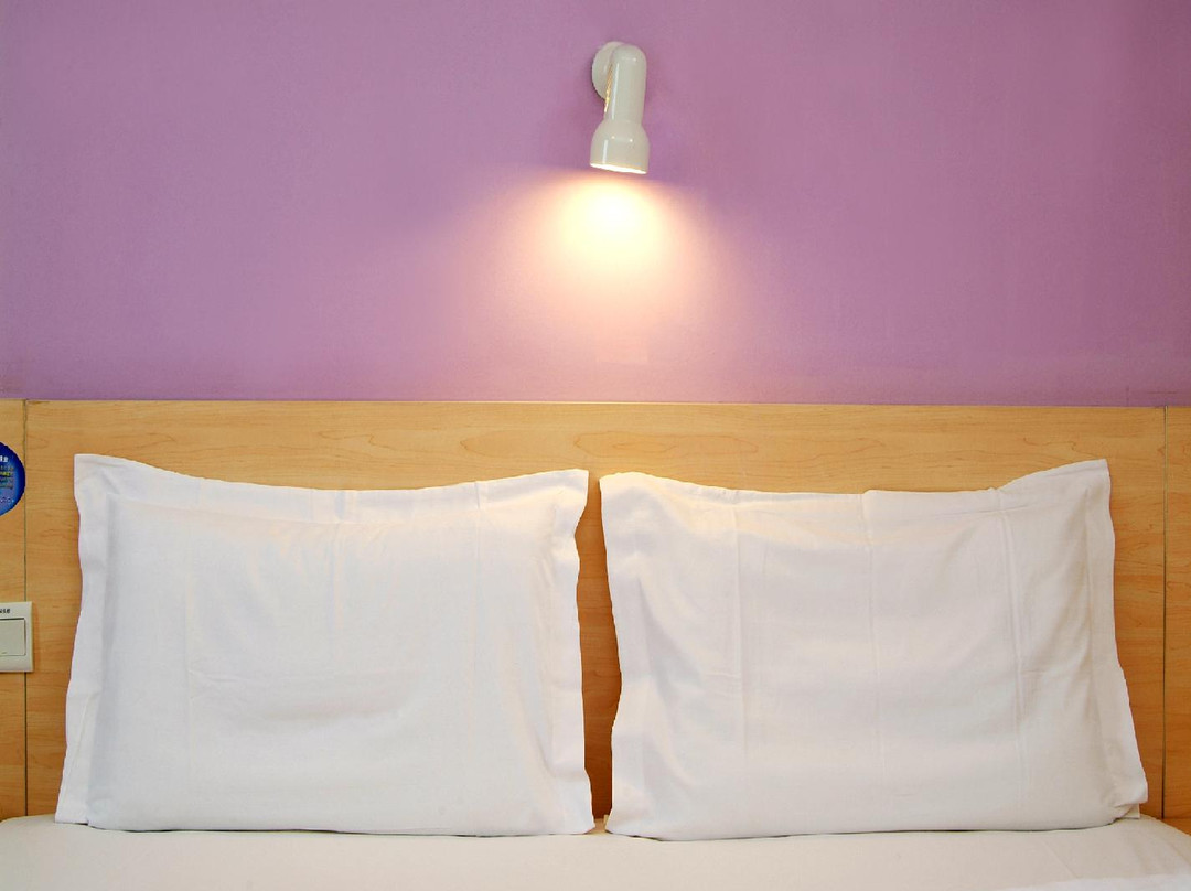 7天哈尔滨通达街西大桥地铁站店主图