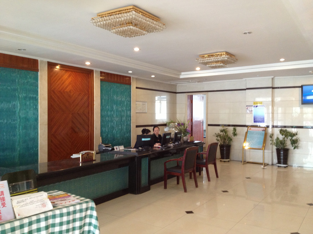 库尔勒玫瑰宾馆主图