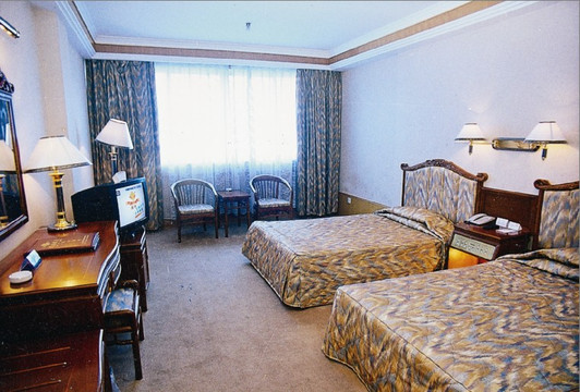 黄山花溪饭店主图