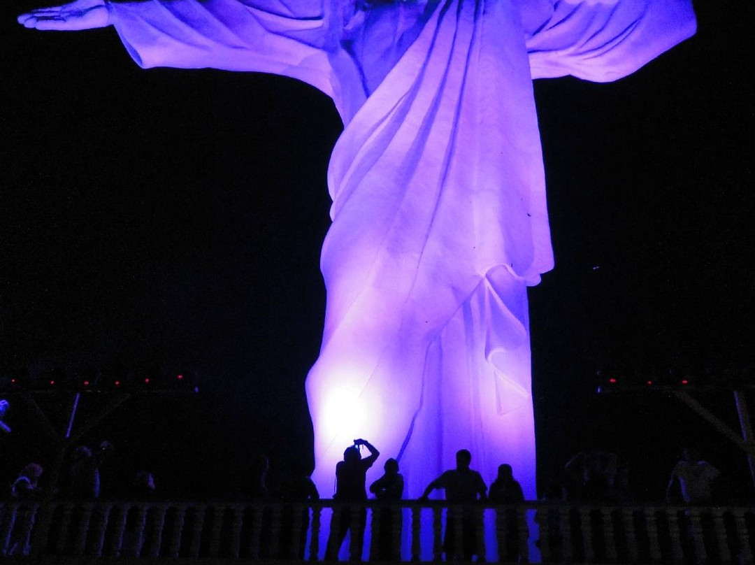 Cristo Luz-康泊琉海水浴场必去景点