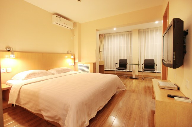 千泓商务酒店主图