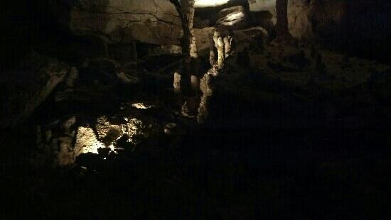 Cumberland Caverns景点图片
