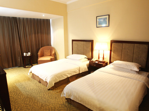 郑州光华大酒店主图