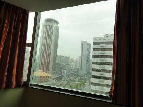 7天深圳国贸店主图