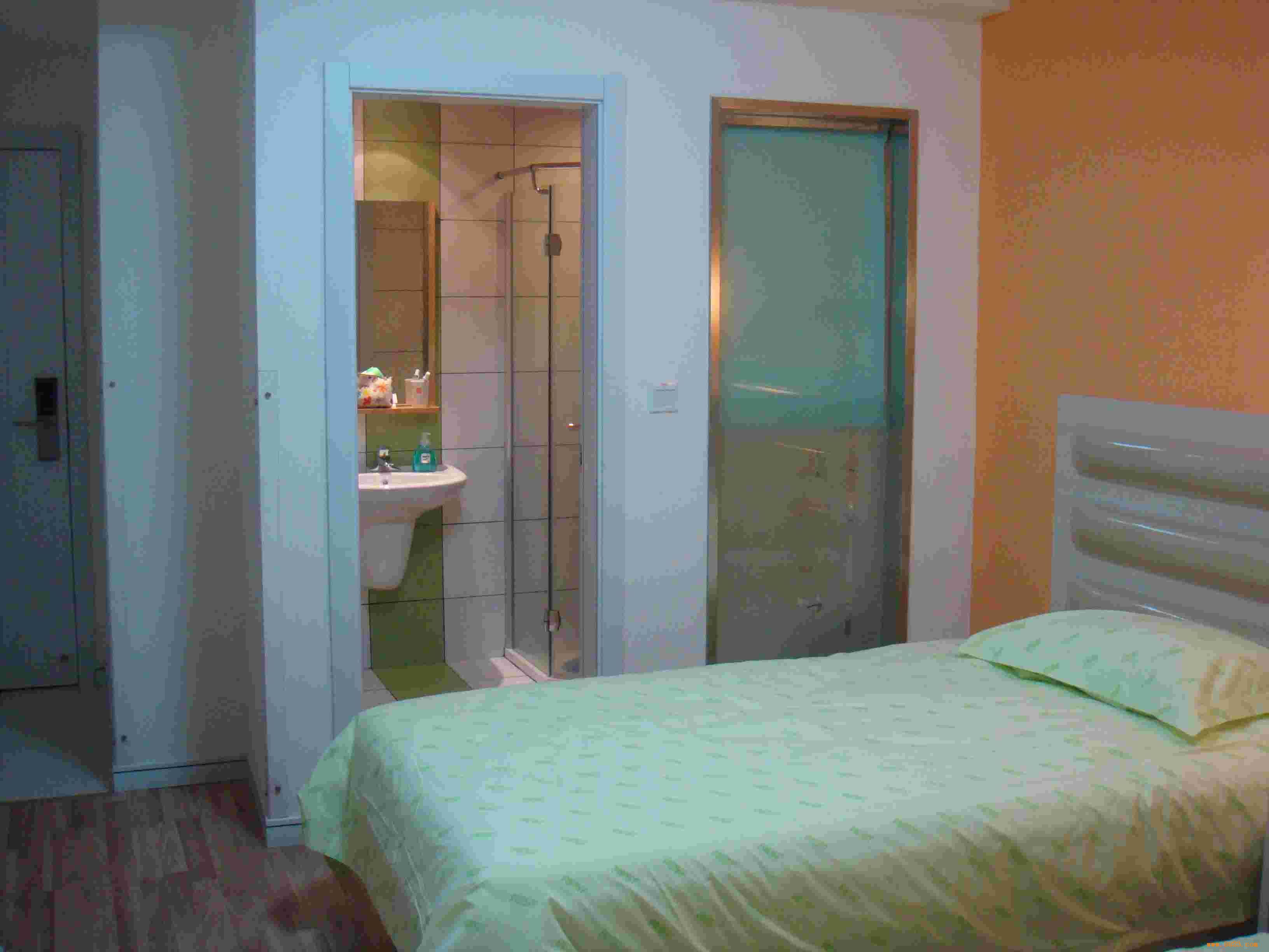 瑞安锐思特汽车连锁旅店中通店-客卧