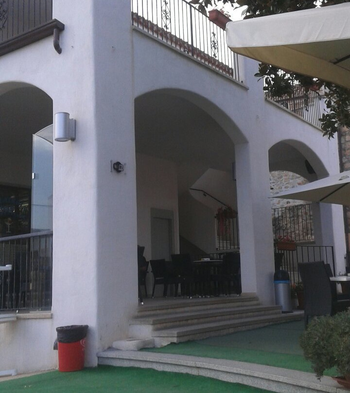 Villagrande Strisaili餐馆和美食-Gelateria Giardini