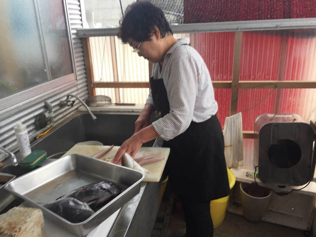 安艺郡餐馆和美食-Minato Dining Hall Sato