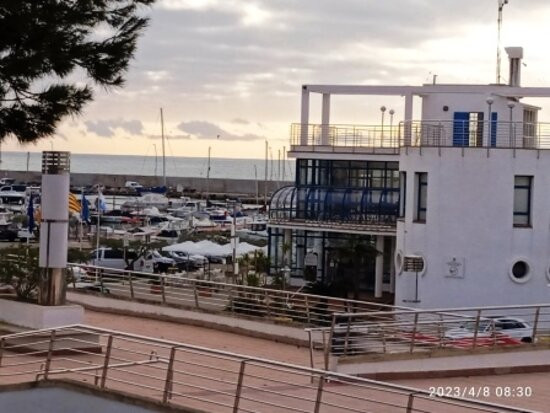Puerto Deportivo Ampolla-L'Ampolla必去景点