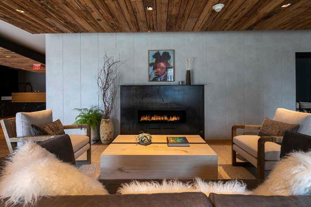 The Lloyd Stamford, Tapestry Collection by Hilton主图