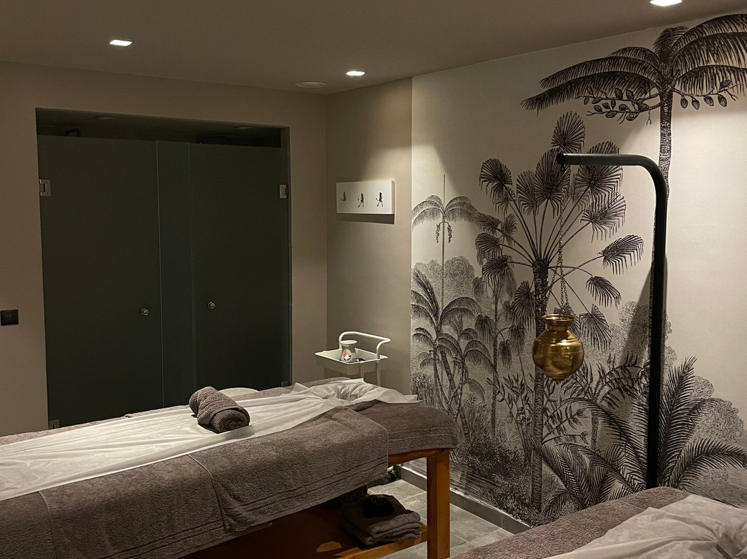 Aegeo Spas-Karousades必去景点