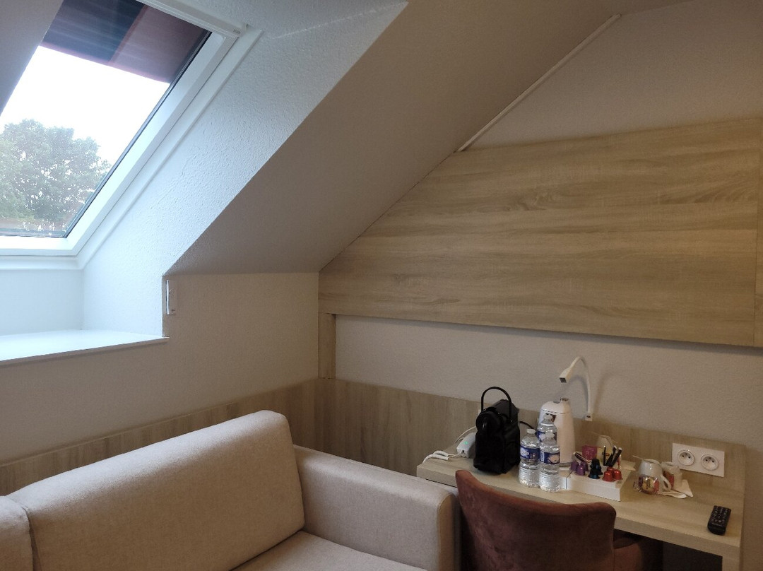 Brit Hotel Relais du Vern主图