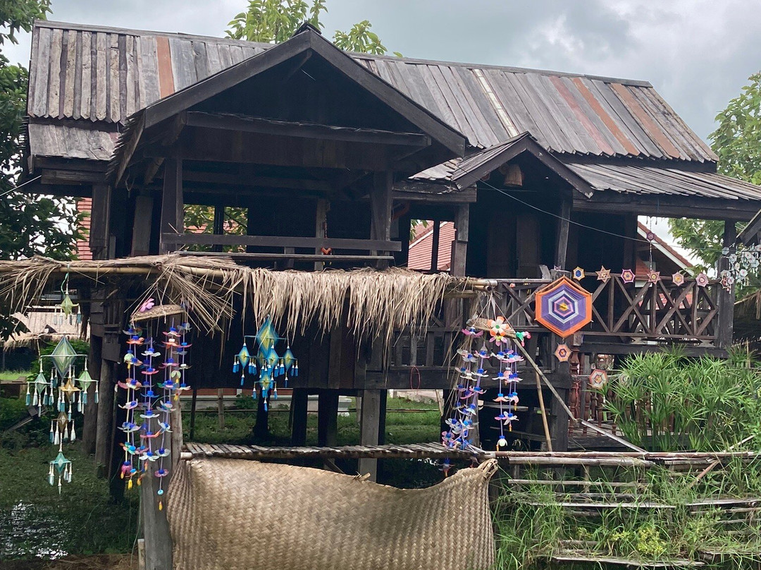 Phrathat Yakhu-加拉信必去景点