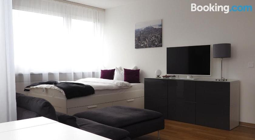 Nest - Baarerstrasse 43 & 45
