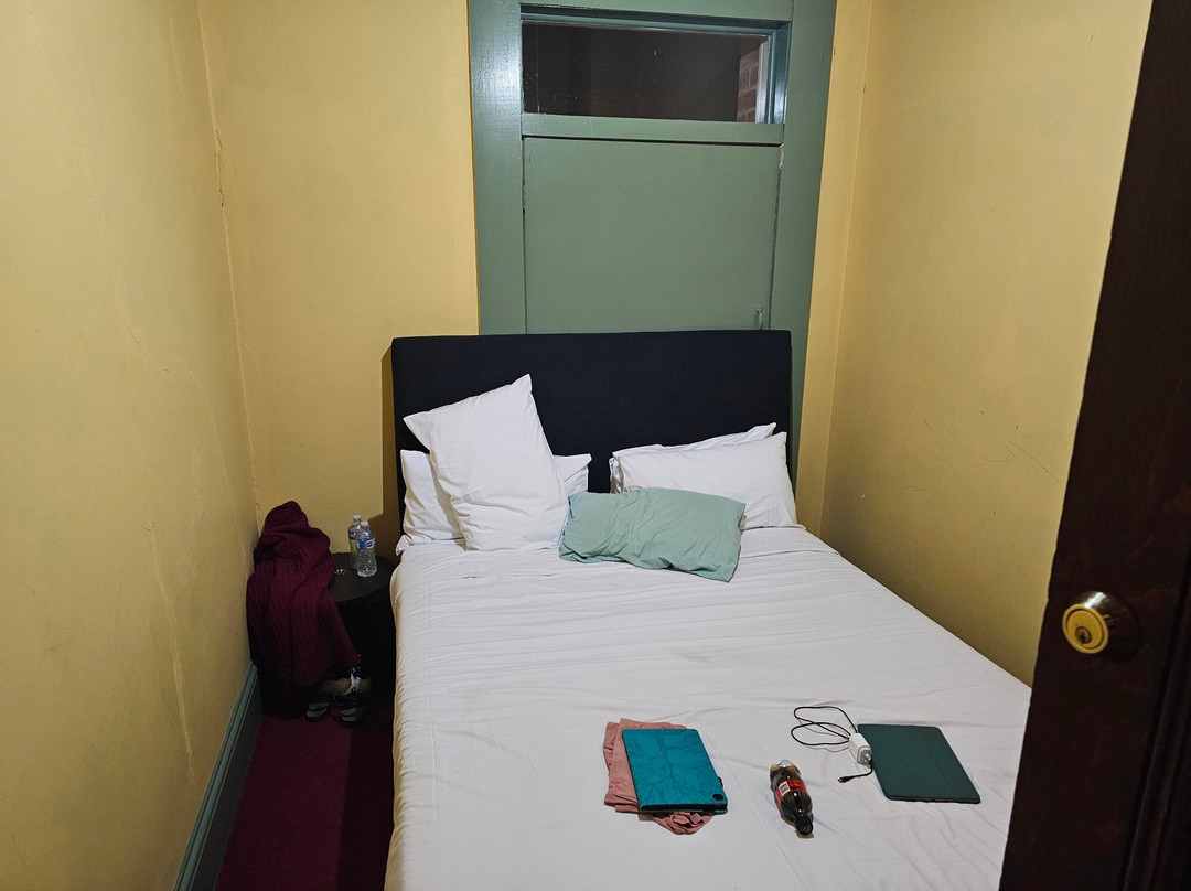 旧修道院酒店主图