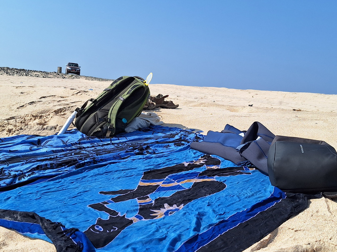 Bu Rasas Beach景点图片