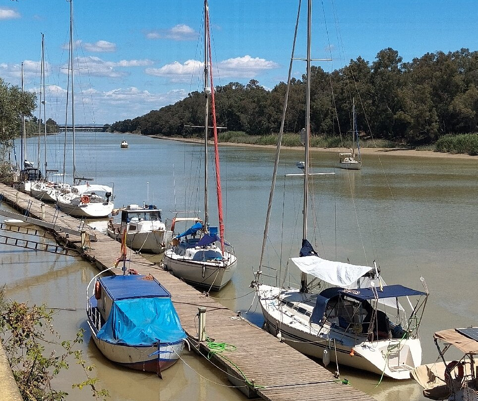 Puerto Gelves-Gelves必去景点