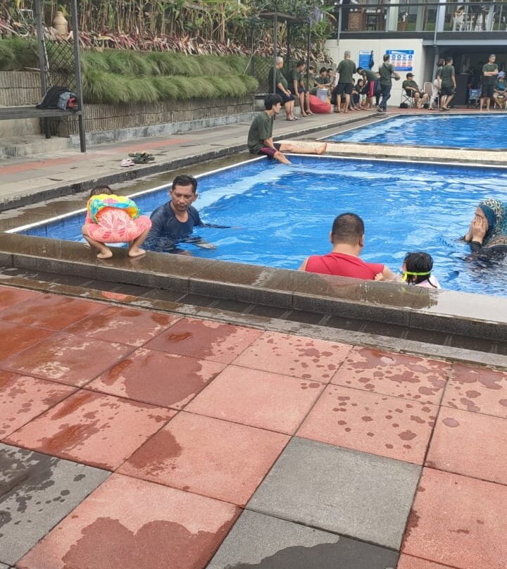 伦邦阿斯利度假酒店主图