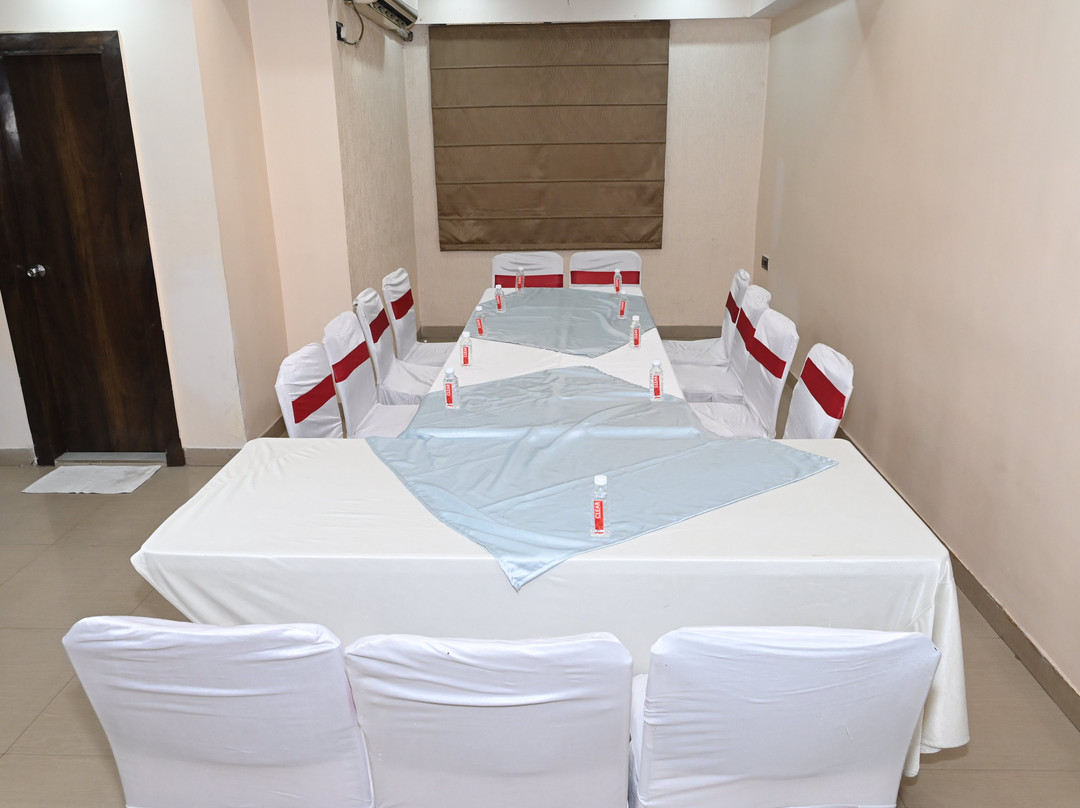 Hotel Orange Inn主图