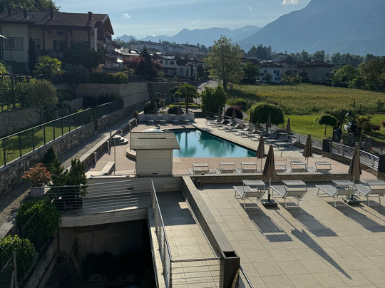 Hotel Ambassador主图