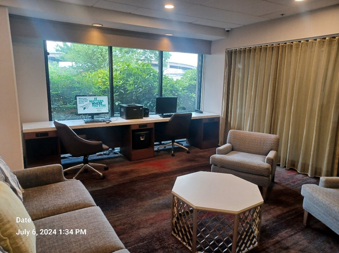 亚历山德里亚老城区南希尔顿恒庭旅馆&套房酒店主图