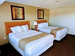 Bcminns - Lloydminster Hotel主图