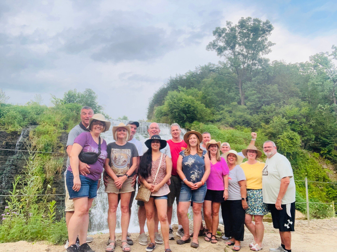 Thunder Bay Falls-加利纳必去景点