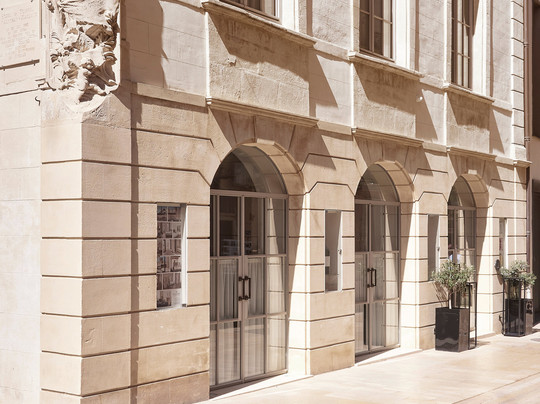 Hôtel De Tourrel主图