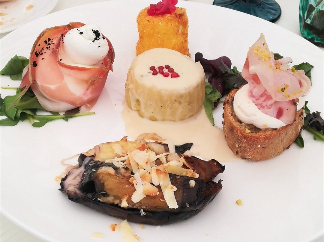 Una Hotels Tenuta Contessa Farm & Spa Cosenza主图