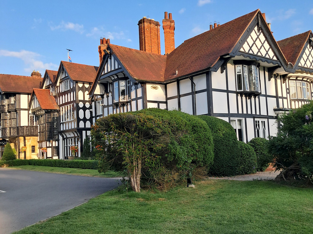 The Petwood Hotel主图