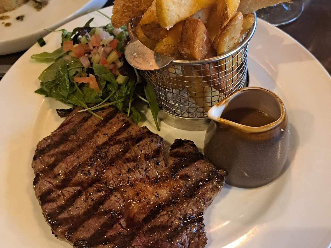 The Crown Inn at Benson主图
