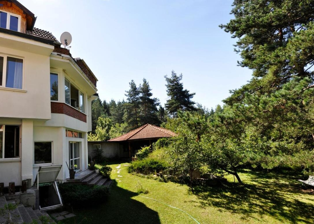 Strandzhata's House