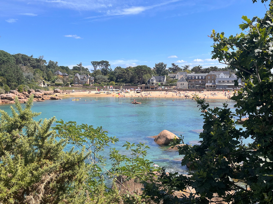 Plage Saint-Guirec景点图片