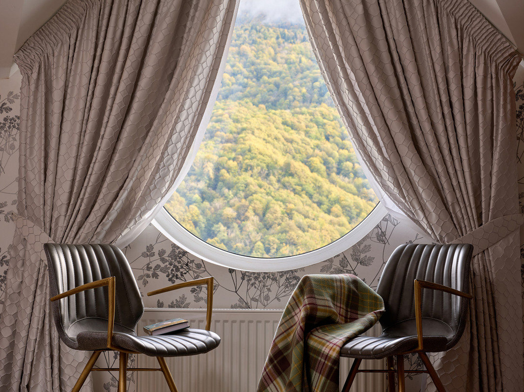 Hills Polyana Hotel & Spa主图