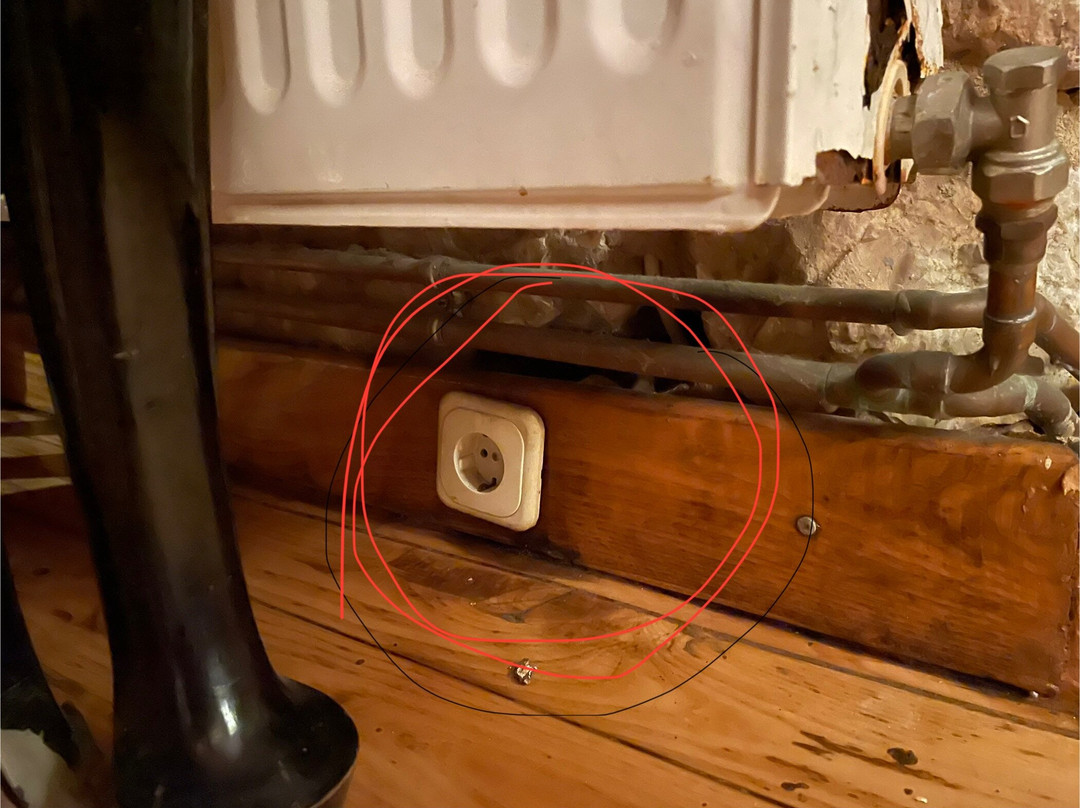 伊莱恩酒店主图