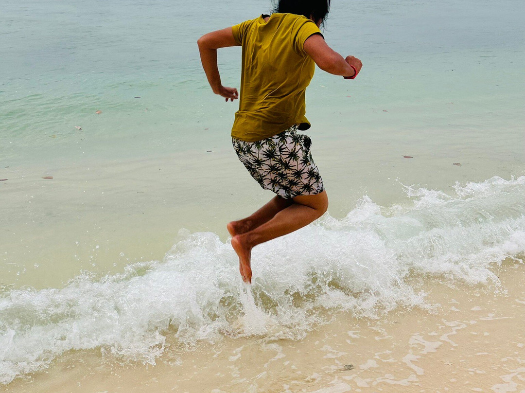 Laxmanpur Beach景点图片