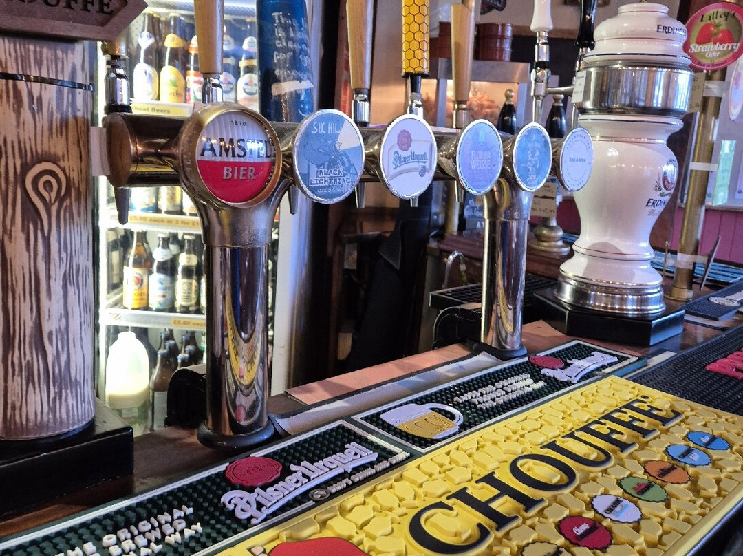 The Ship And Mitre Pub .